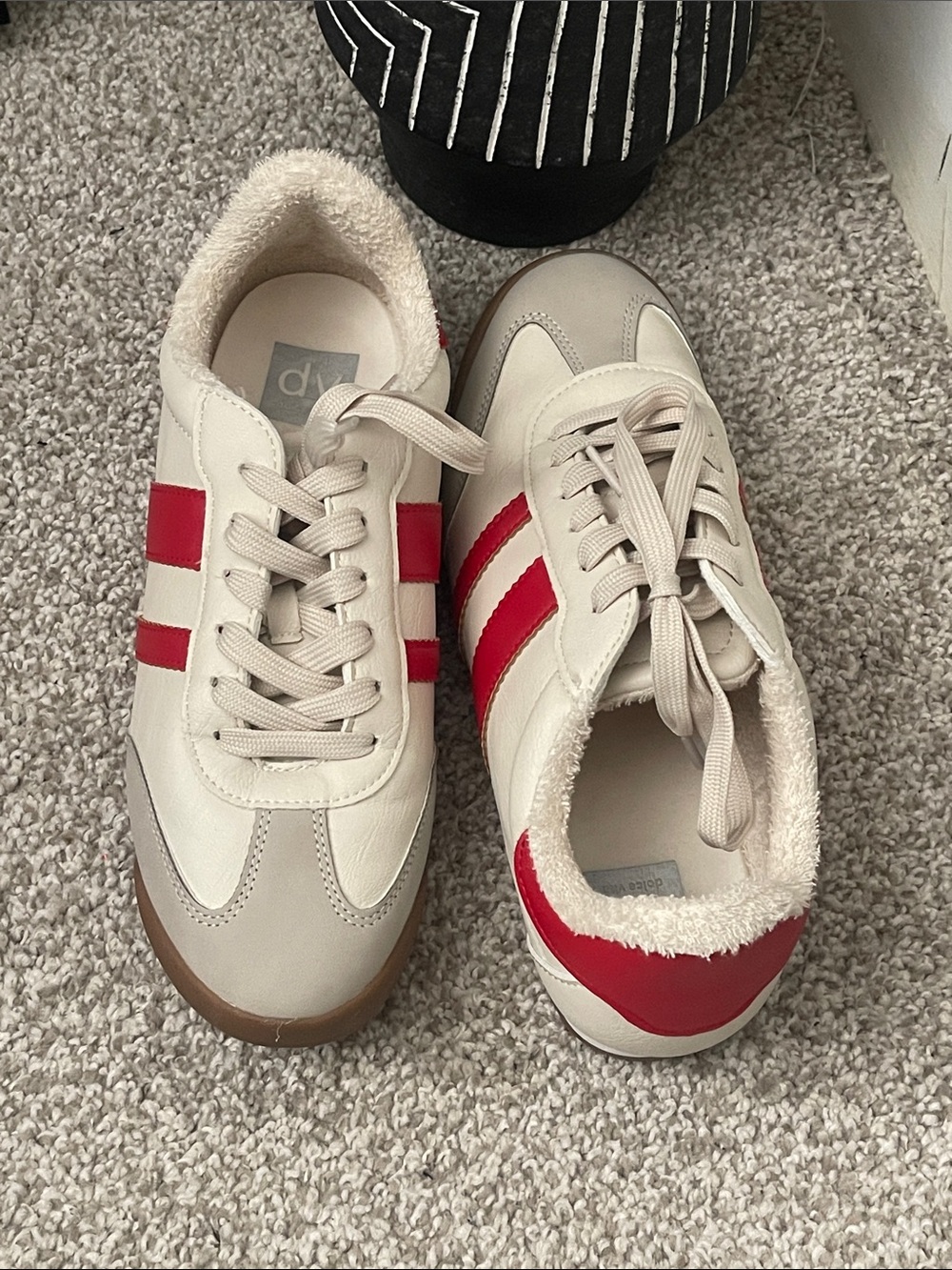 Casual White & Red Women's Sneakers with Shearling Lining size 9